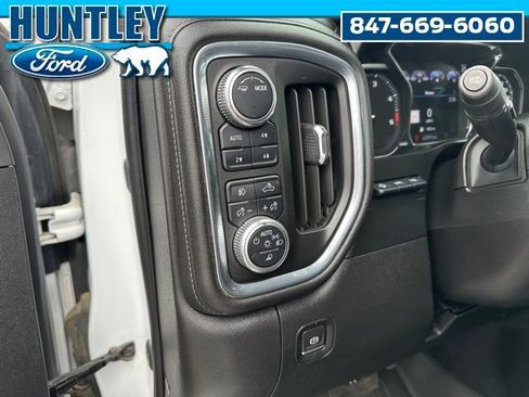 Used 2021 GMC Sierra 3500 Denali w/ Denali Ultimate Package image 15