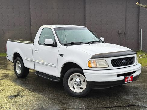 Used 1998 Ford F150 XL image 2