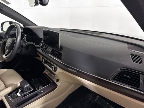 Certified 2022 Audi Q5 2.0T Prestige image 29