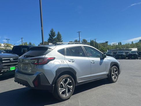 Used 2024 Subaru Crosstrek 2.0i Premium AWD/4WD image 12