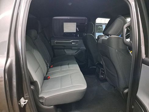 Used 2022 RAM 1500 Big Horn AWD/4WD image 16