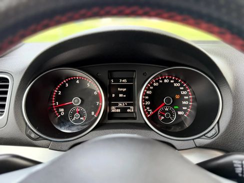 Used 2012 Volkswagen GTI 4-Door FWD image 98