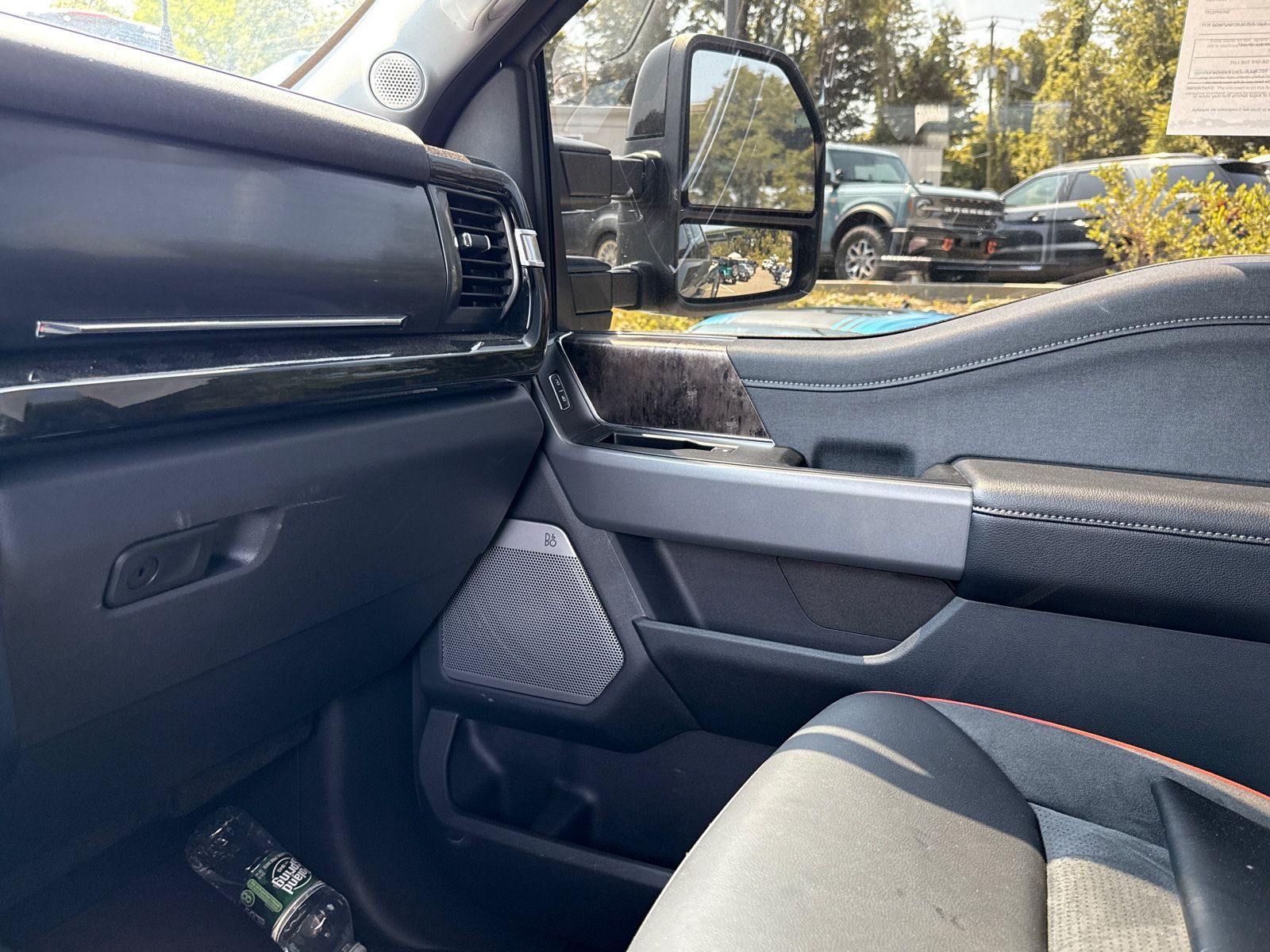 Used 2024 Ford F250 Lariat w/ Lariat Ultimate Package AWD/4WD image 19