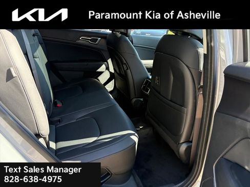 New 2026 Kia Sportage EX w/ EX Panoramic Sunroof Package image 22