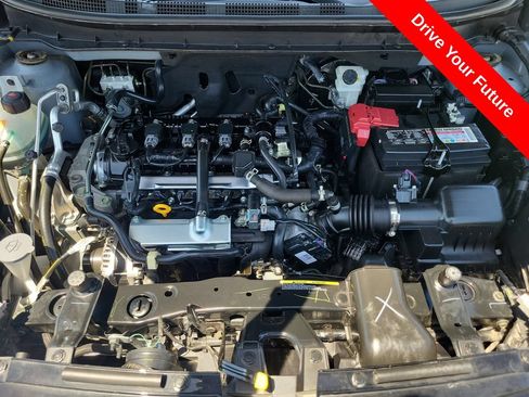 Used 2024 Nissan Kicks SV FWD image 29