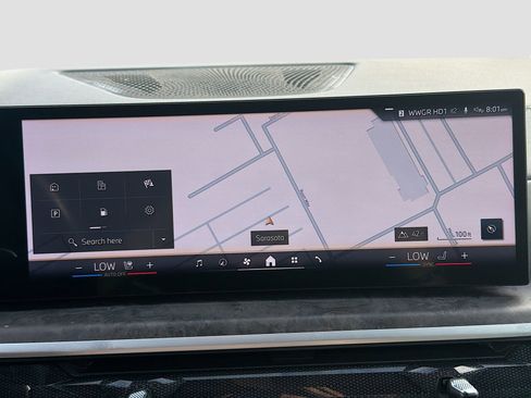 Used 2024 BMW X5 xDrive40i w/ Premium Package image 33