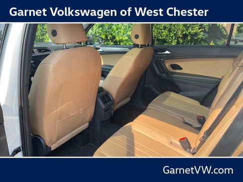 Used 2023 Volkswagen Tiguan SE R-Line AWD/4WD image 13