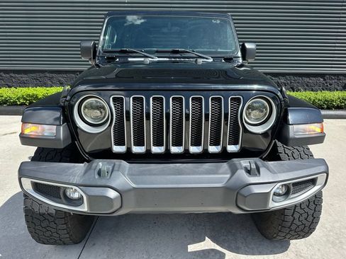 Used 2021 Jeep Wrangler Unlimited Sahara AWD/4WD image 8