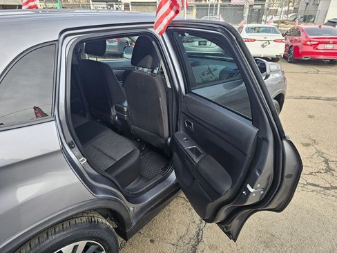 Used 2021 Mitsubishi Outlander Sport ES image 12