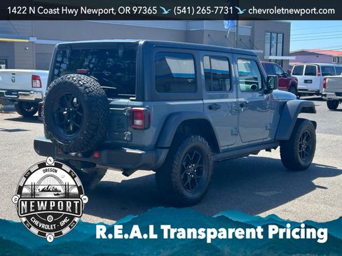Used 2024 Jeep Wrangler Unlimited AWD/4WD image 5