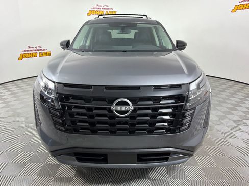 New 2026 Nissan Pathfinder SL w/ SL Premium Package FWD image 10