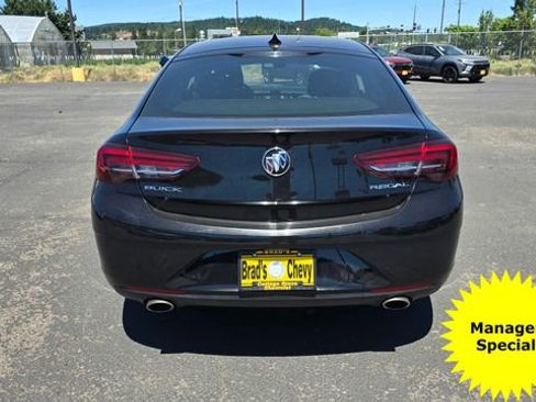 Used 2018 Buick Regal Essence image 5