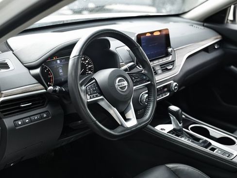 Used 2022 Nissan Altima 2.5 SL image 18