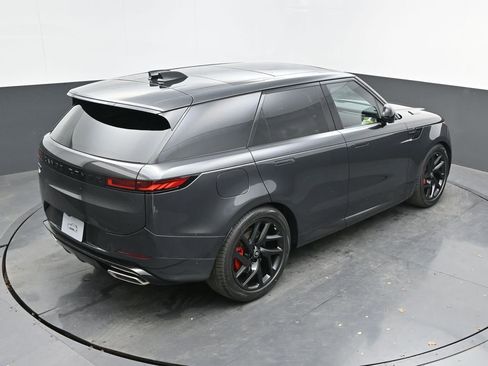 Used 2025 Land Rover Range Rover Sport Dynamic SE AWD/4WD image 36