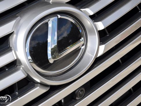 Used 2026 Lexus LX 700h Luxury AWD/4WD image 6