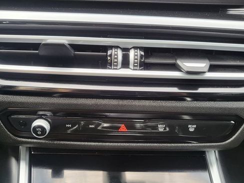 Used 2024 BMW i4 xDrive40i image 34