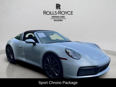 Used 2022 Porsche 911 Targa 4S image 3