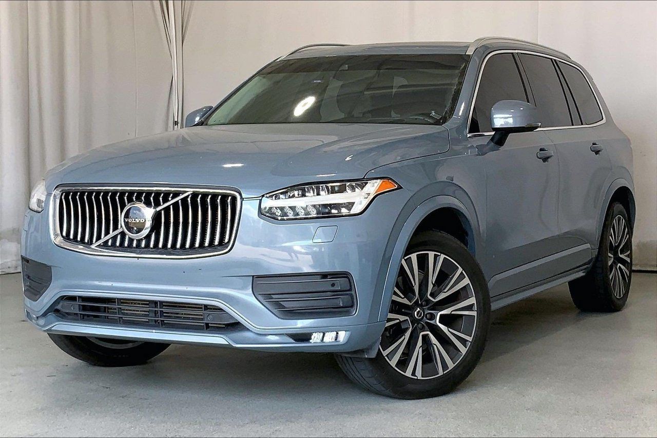 Used 2020 Volvo XC90 T6 Momentum w/ Protection Package Premier AWD/4WD image 2