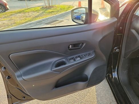 Certified 2025 Nissan Versa S w/ Trunk Package image 22