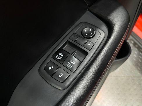 Used 2018 Dodge Challenger R/T Scat Pack RWD image 16