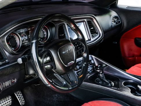 Used 2018 Dodge Challenger R/T Scat Pack RWD image 22