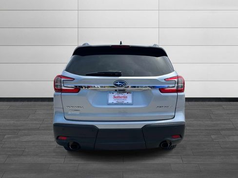 Used 2023 Subaru Ascent Premium w/ Convenience Package AWD/4WD image 4