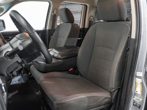 Used 2021 RAM 1500 Tradesman w/ Chrome Plus Package RWD image 30