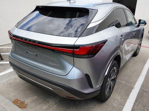 Used 2023 Lexus RX 350 Premium w/ Accessory Package (Z1) image 5