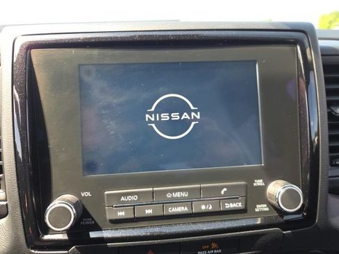 Used 2022 Nissan Frontier S w/ Technology Package AWD/4WD image 18