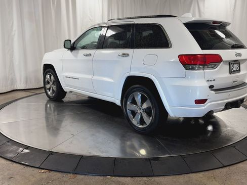 Used 2014 Jeep Grand Cherokee Overland w/ Advanced Technology Group image 8