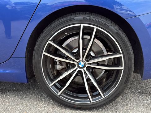 Used 2020 BMW 330i Sedan w/ M Sport Package RWD image 31