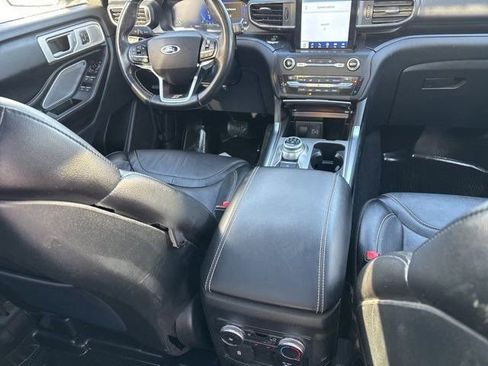 Used 2020 Ford Explorer ST w/ ST Street Pack image 42