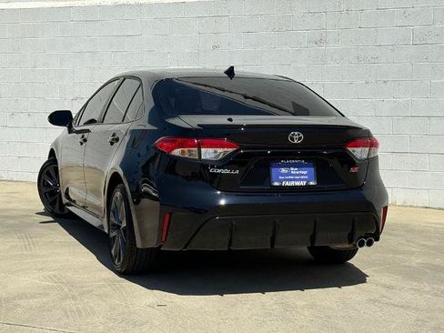 Used 2026 Toyota Corolla SE w/ SE Package FWD image 5