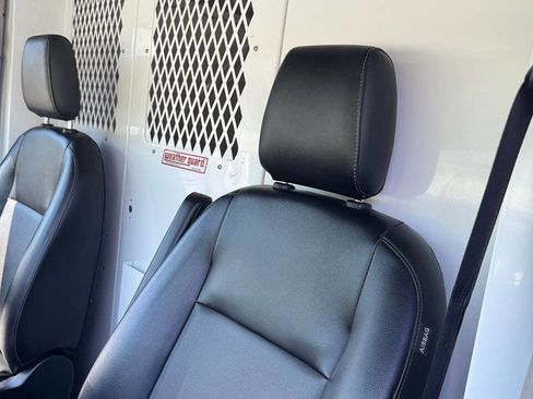 Used 2020 Ford Transit 250 Medium Roof RWD image 8