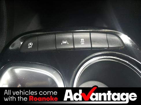 Used 2022 Buick Encore GX Preferred w/ Sport Touring Package image 22