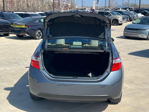 Used 2015 Toyota Corolla LE image 15