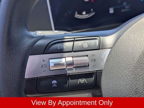 Used 2025 Hyundai Tucson SEL FWD image 20