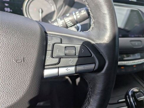 Used 2020 Cadillac XT4 Premium Luxury image 25