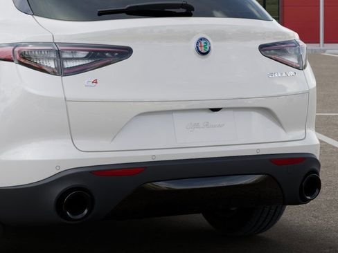 New 2025 Alfa Romeo Stelvio Sprint w/ Convenience Package image 13