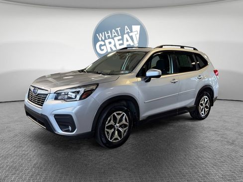 Used 2021 Subaru Forester Premium AWD/4WD image 8