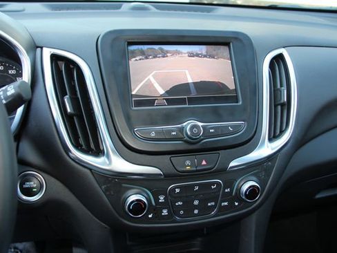 Used 2024 Chevrolet Equinox LT image 27