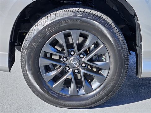 Used 2022 Lexus GX 460 Premium image 10