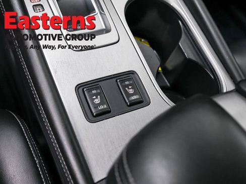 Used 2023 Nissan Murano SV image 21