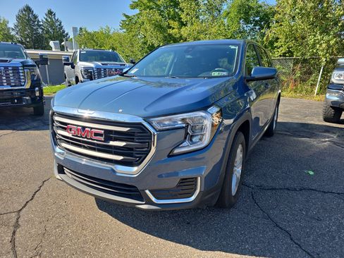 Used 2024 GMC Terrain SLE AWD/4WD image 8