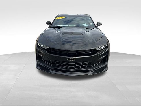 Used 2019 Chevrolet Camaro SS image 10