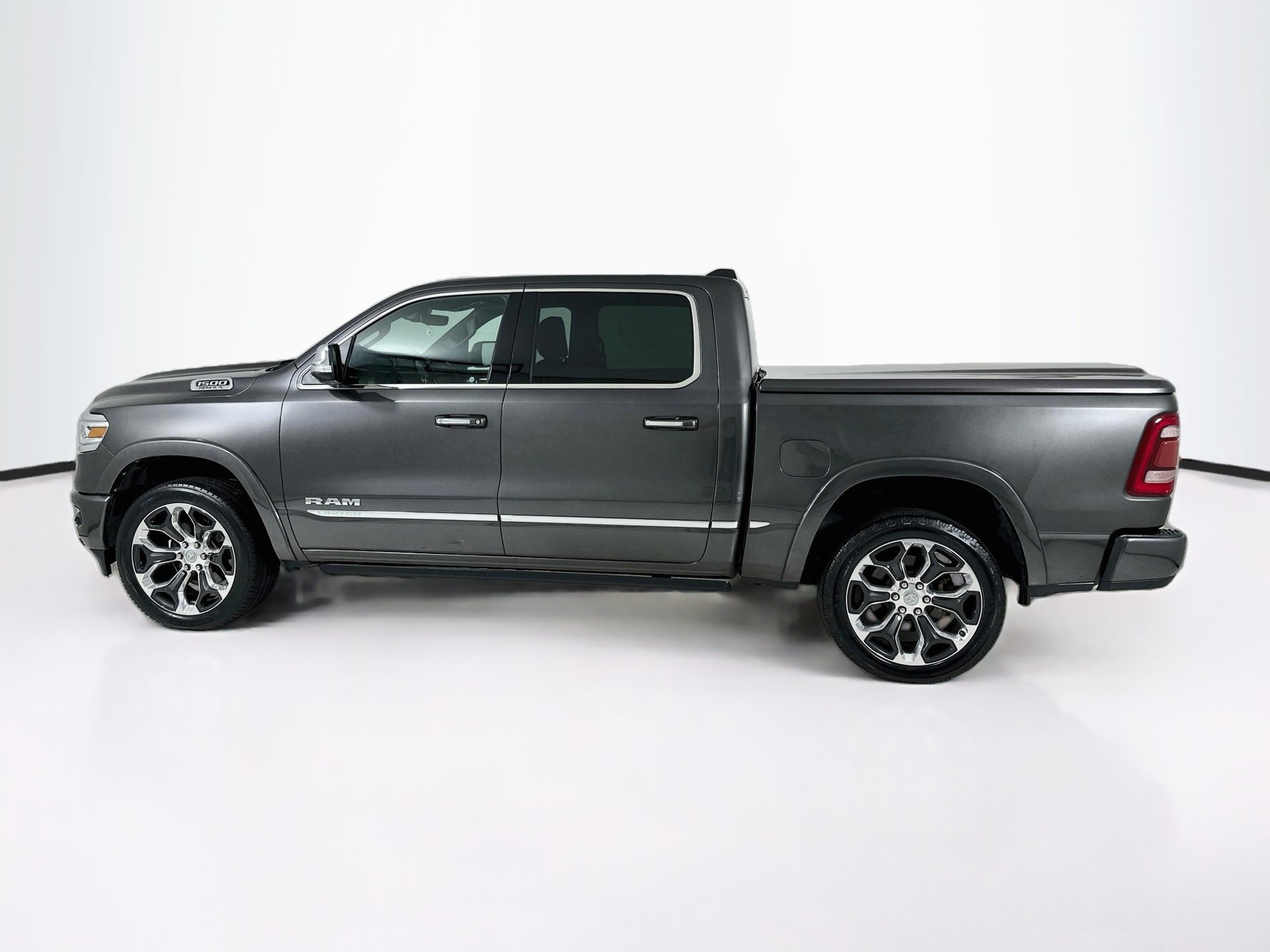 Used 2020 RAM 1500 Limited RWD image 5