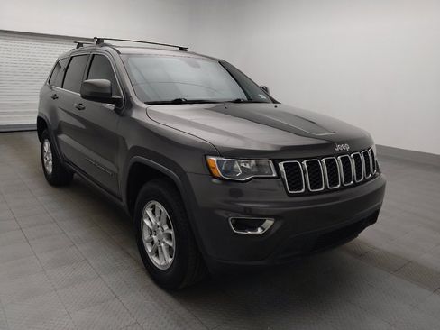 Used 2020 Jeep Grand Cherokee Laredo RWD image 13