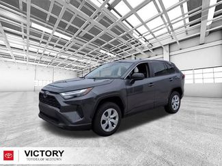 Used 2024 Toyota RAV4 LE FWD video 3