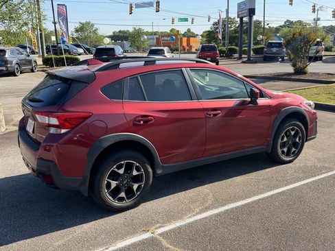 Used 2019 Subaru Crosstrek 2.0i Premium w/ Eyesight System AWD/4WD image 4
