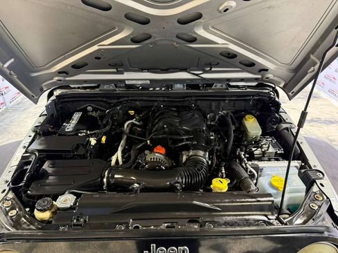 Used 2013 Jeep Wrangler Sport image 48